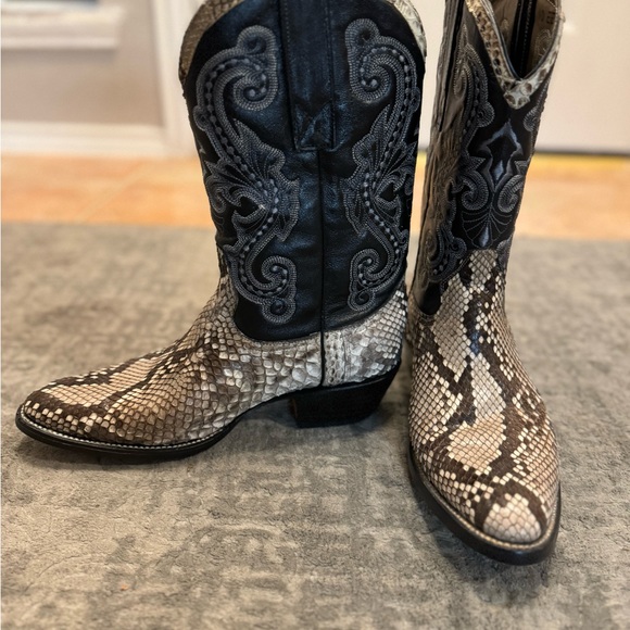 women genuine python boot - Picture 2 of 4